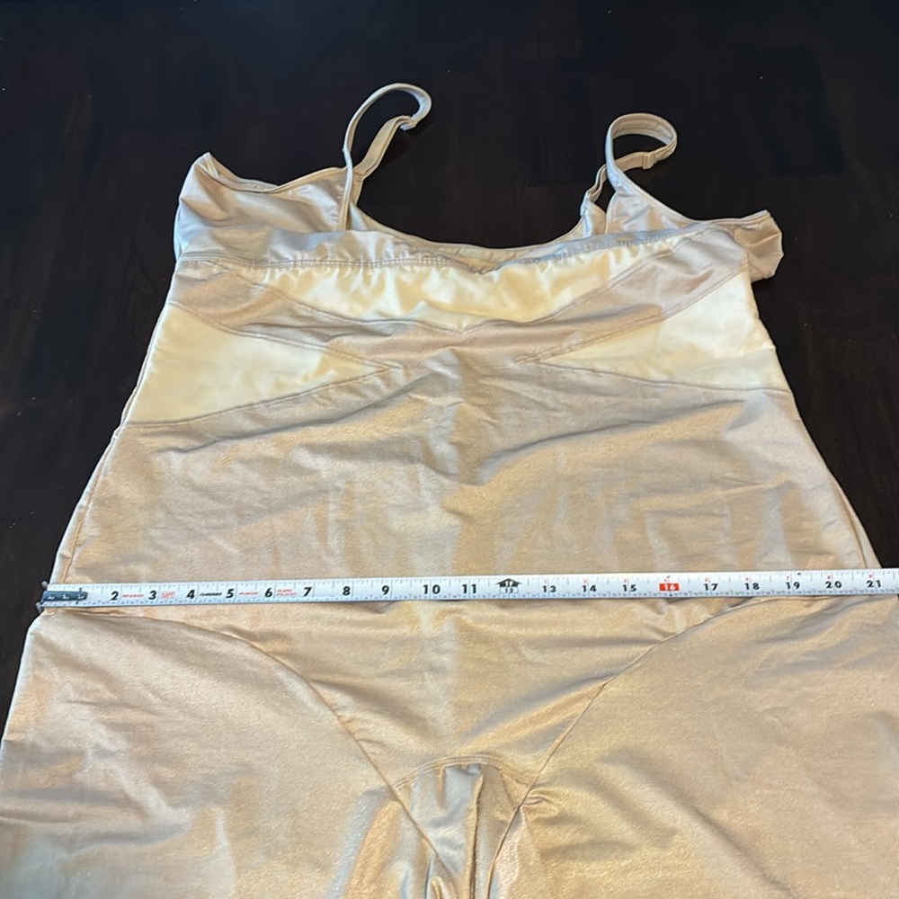 CACIQUEWomen's Tan Shapewear Bodysuit - Picture 10 of 12